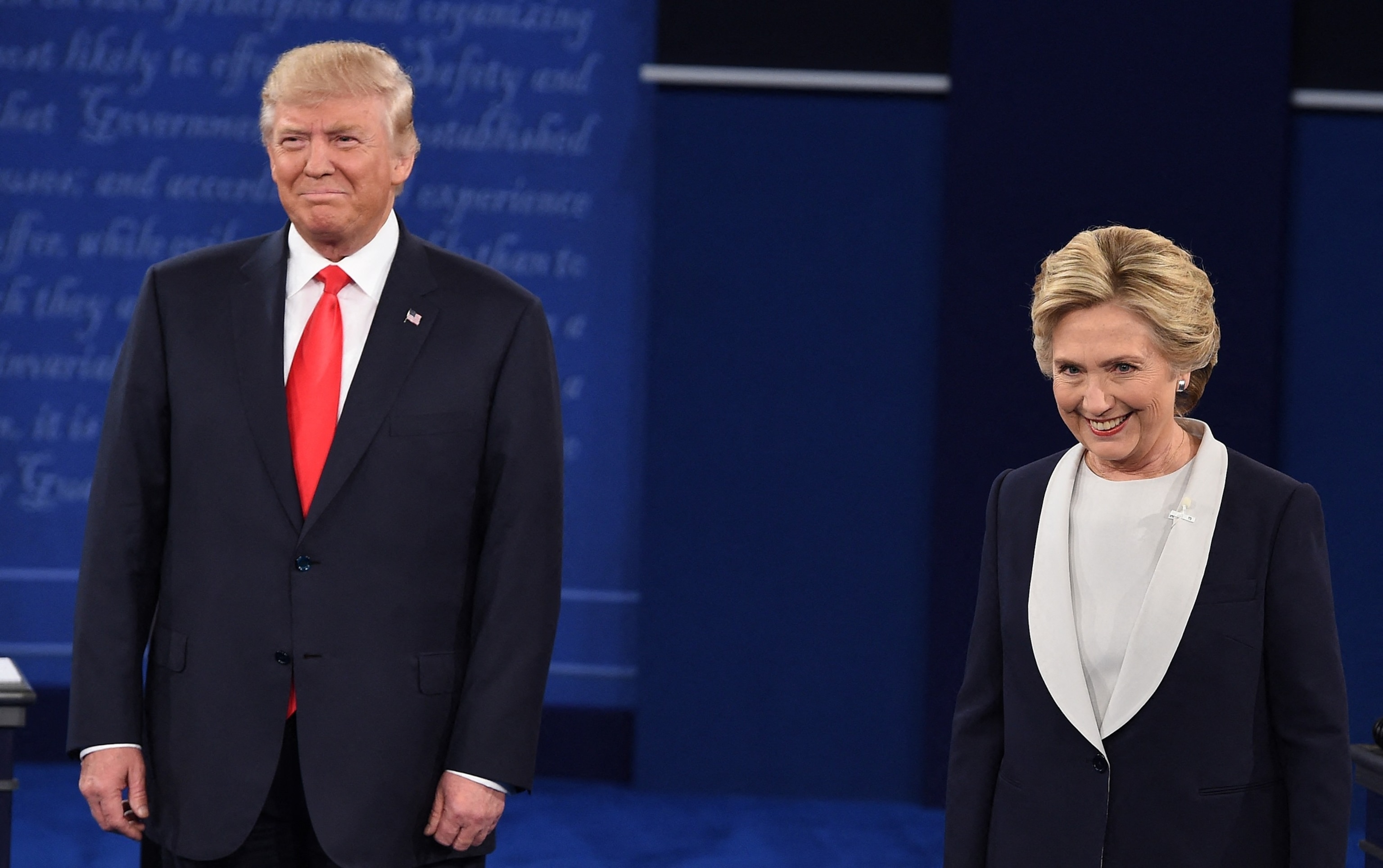 PHOTO: Republican presidential candidate Donald Trump and Democratic presidential candidate Hillary Clinton arrive for  the second presidential debate at Washington University in St. Louis, Oct. 9, 2016.