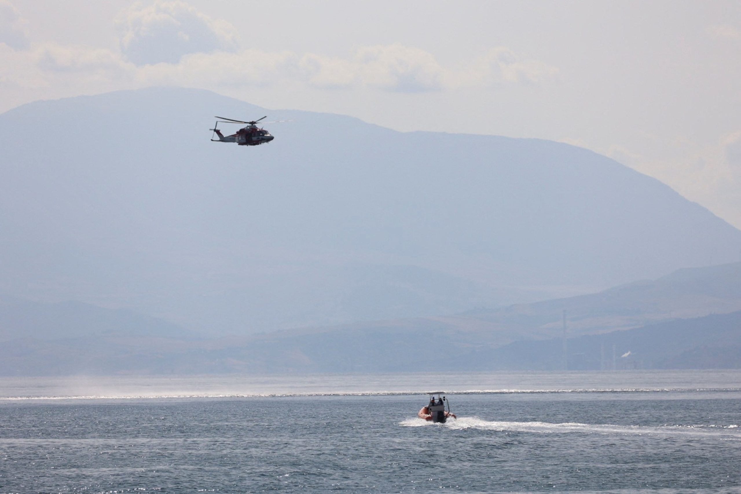 Coast guard reports sinking of superyacht off Sicily, 7 missing including American