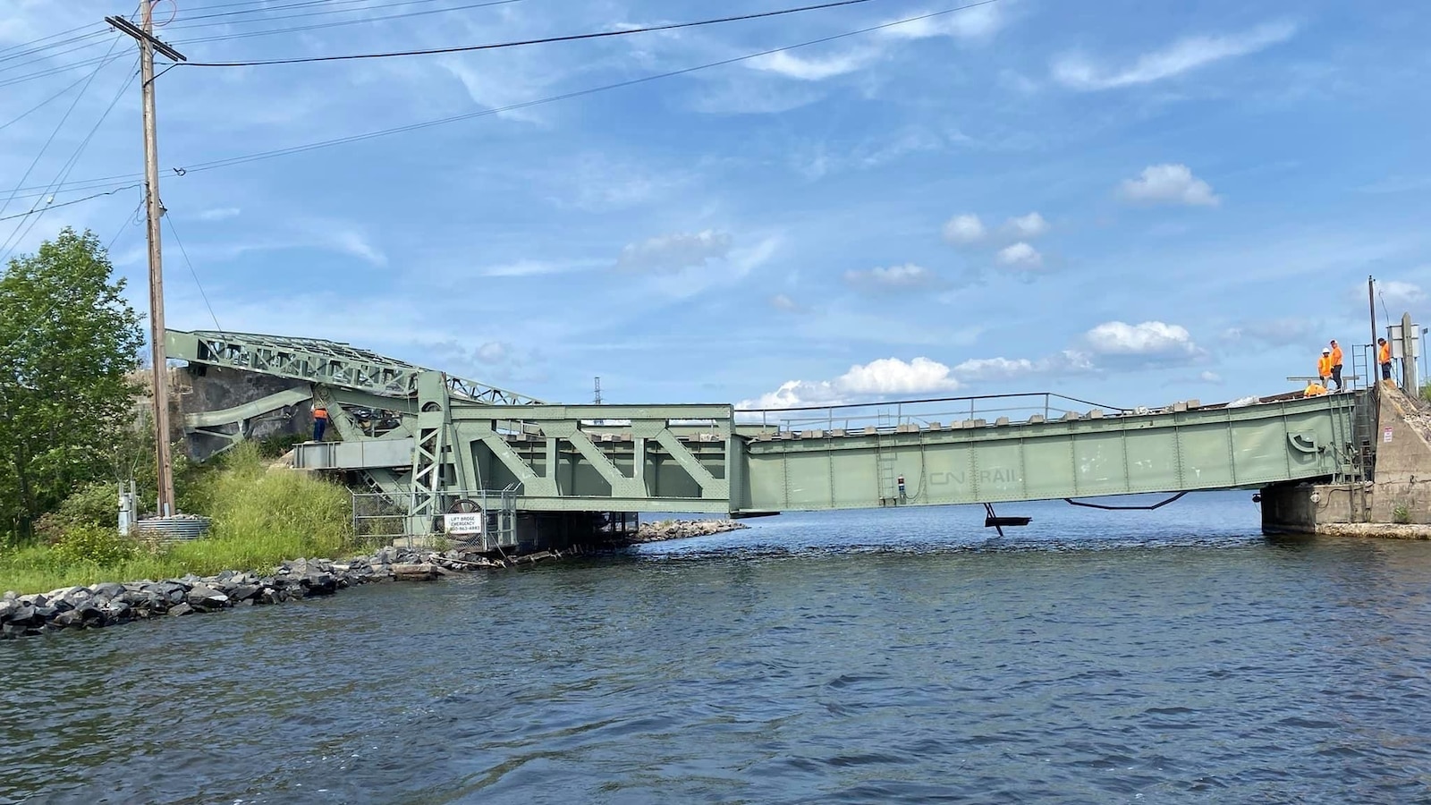 Collapse of Rail Bridge on US-Canada Border