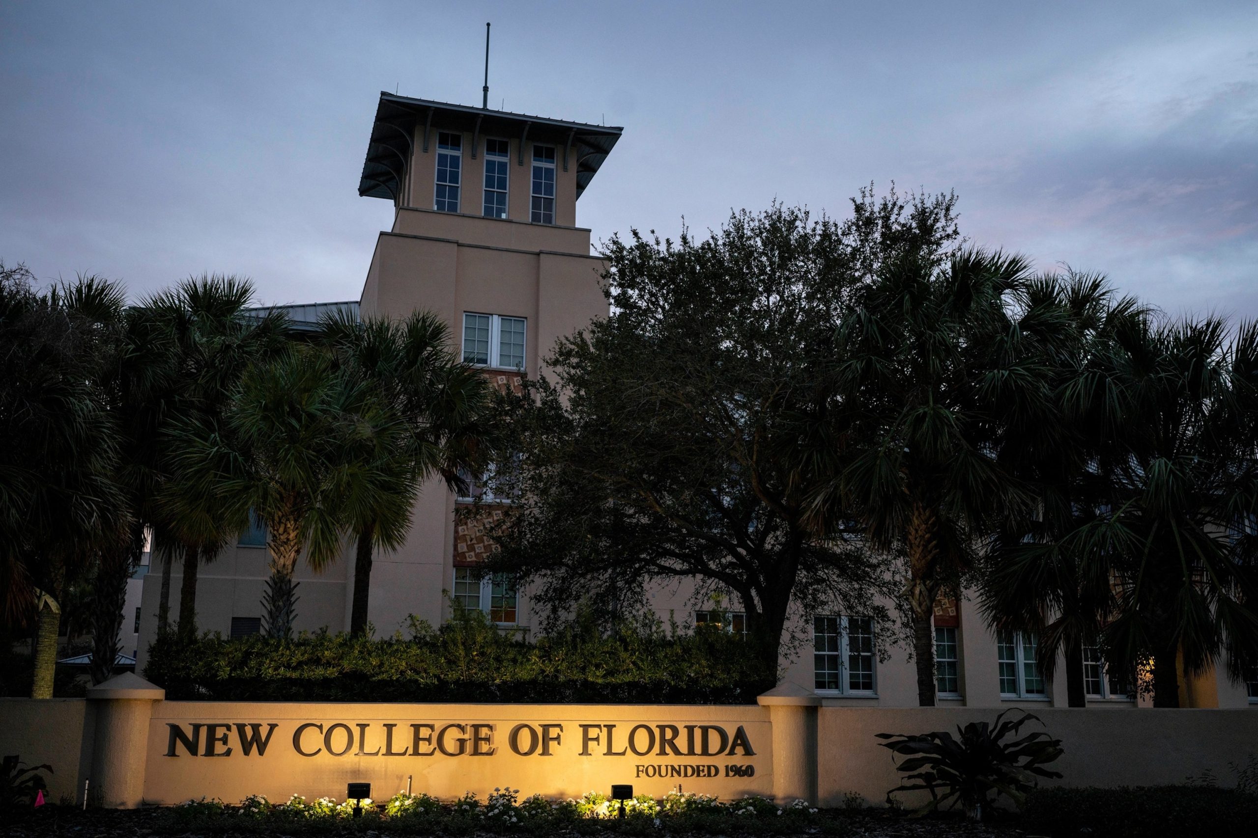 Controversy sparked at Florida's New College over mass dumping of books