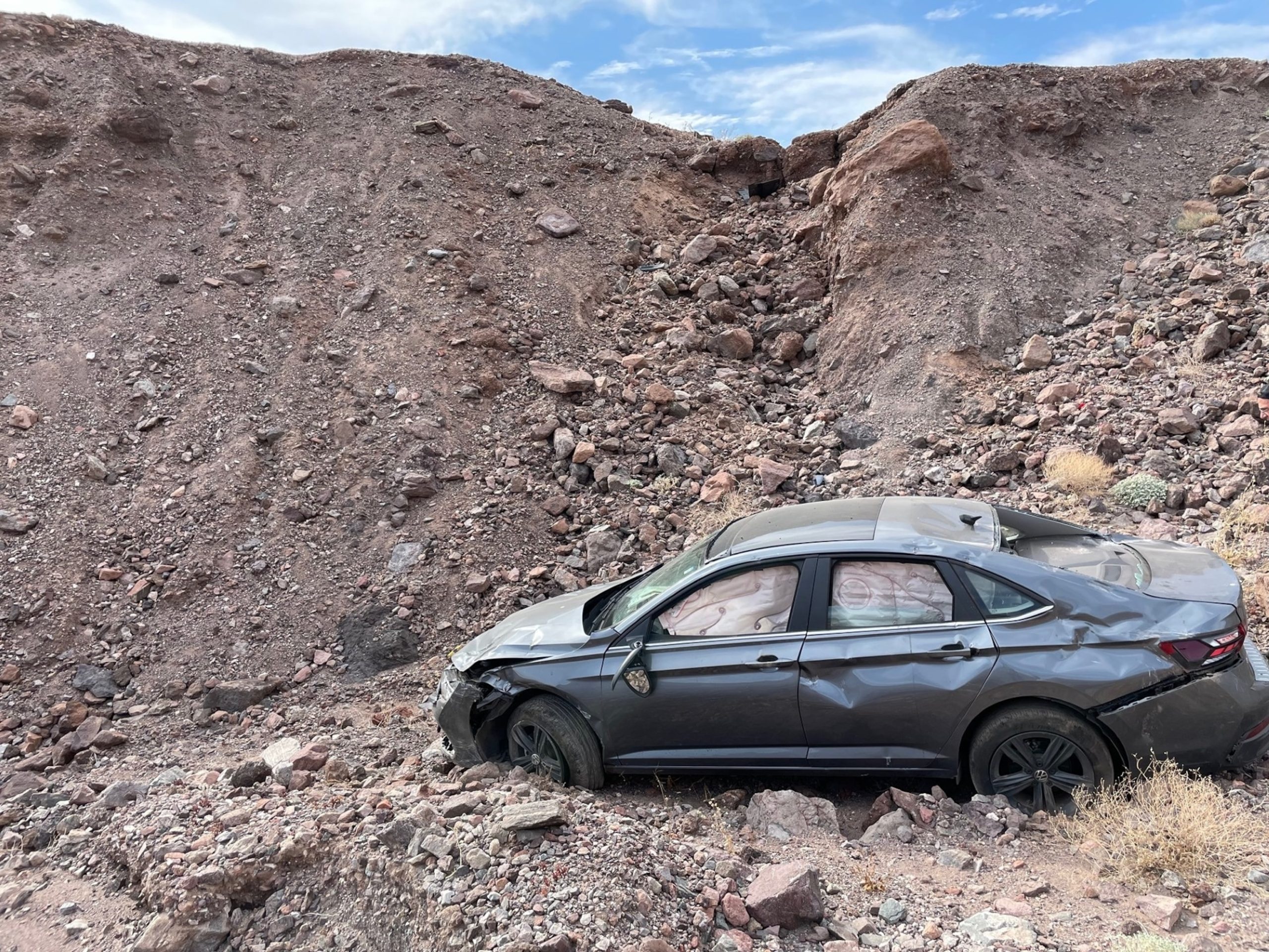 Fatal Heat Exposure Incident: Man Dies After Crashing Car in Death Valley National Park