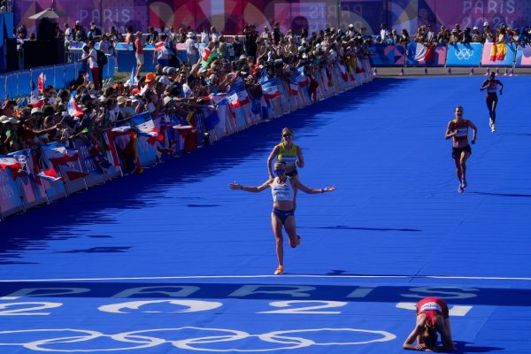 Sifan Hassan emerges victorious in the women's marathon at the Paris Olympics, narrowly beating Tigst Assefa