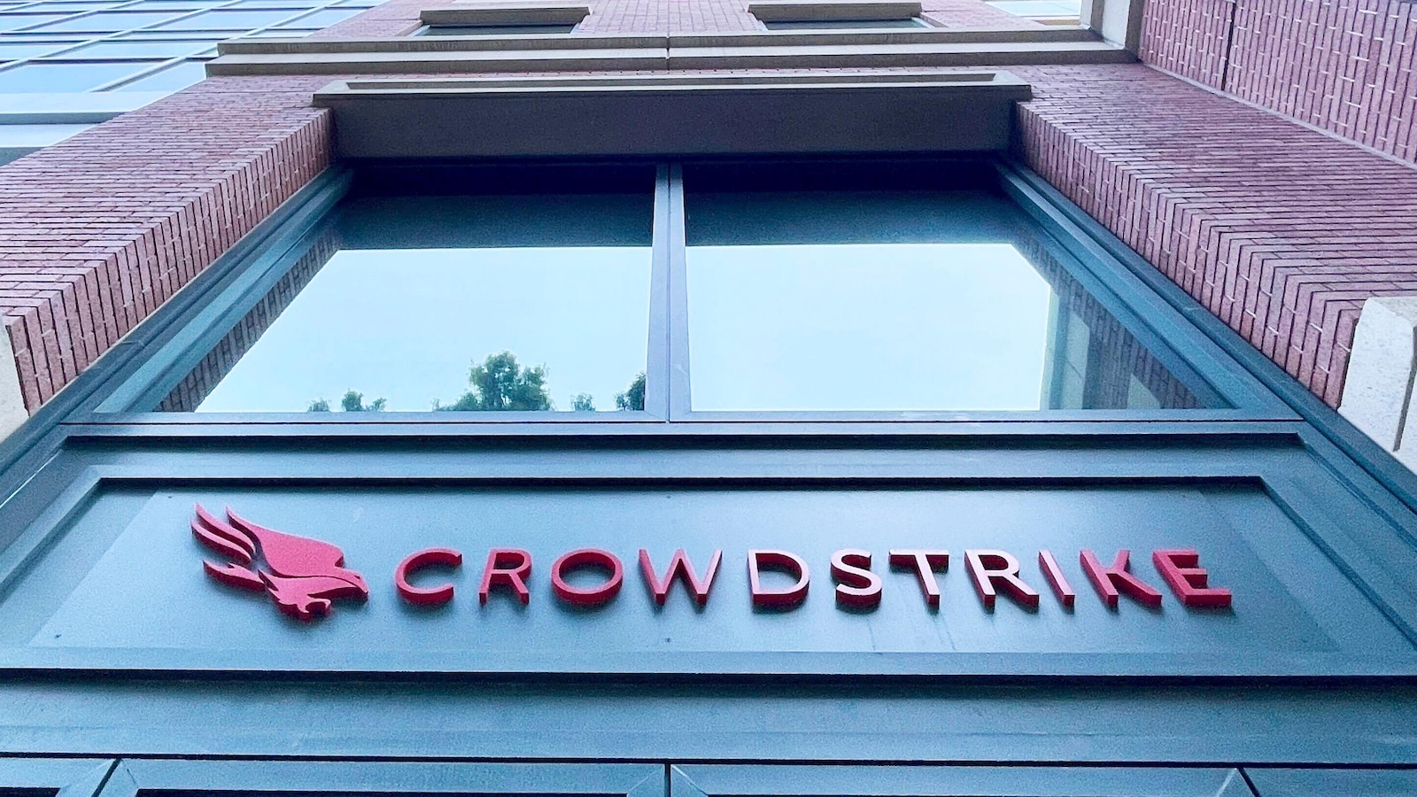 CrowdStrike executive issues apology to Congress for July global tech outage