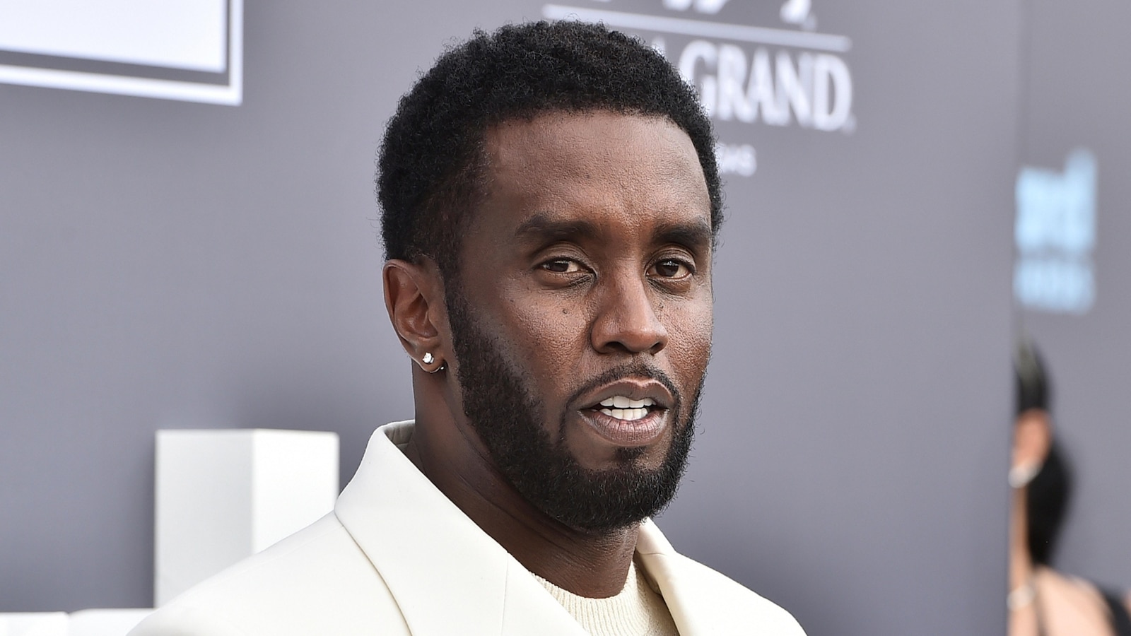 Federal Agents Arrest Sean 'Diddy' Combs in New York City