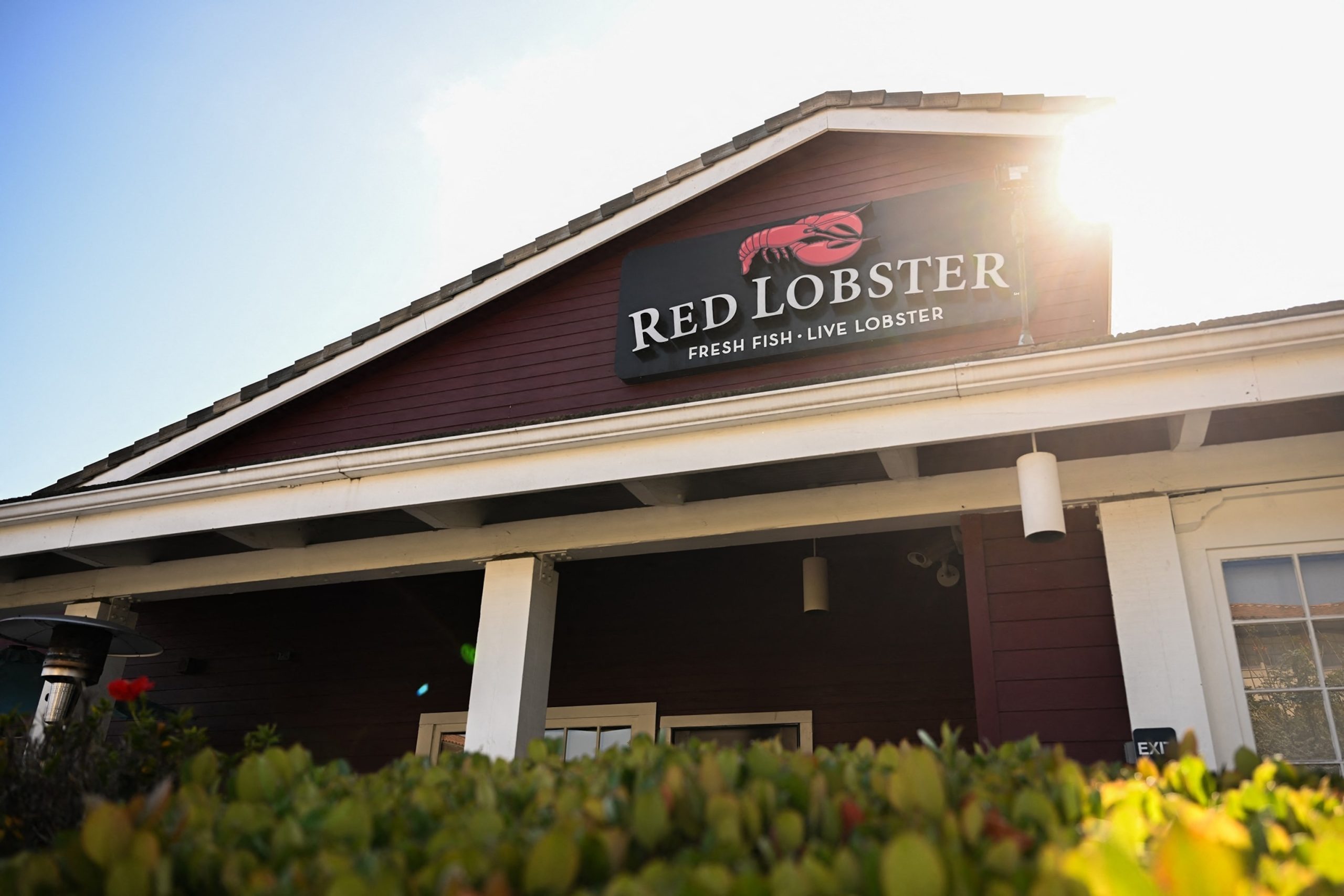 Red Lobster receives approval to emerge from bankruptcy through sale to new owner