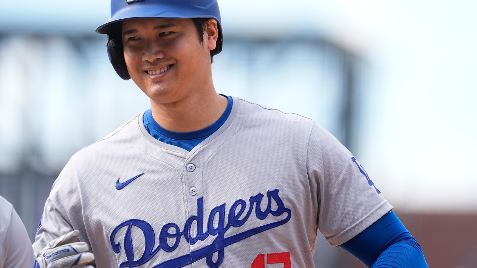 Shohei Ohtani leads MLB jersey sales for second consecutive season as Dodgers home run star