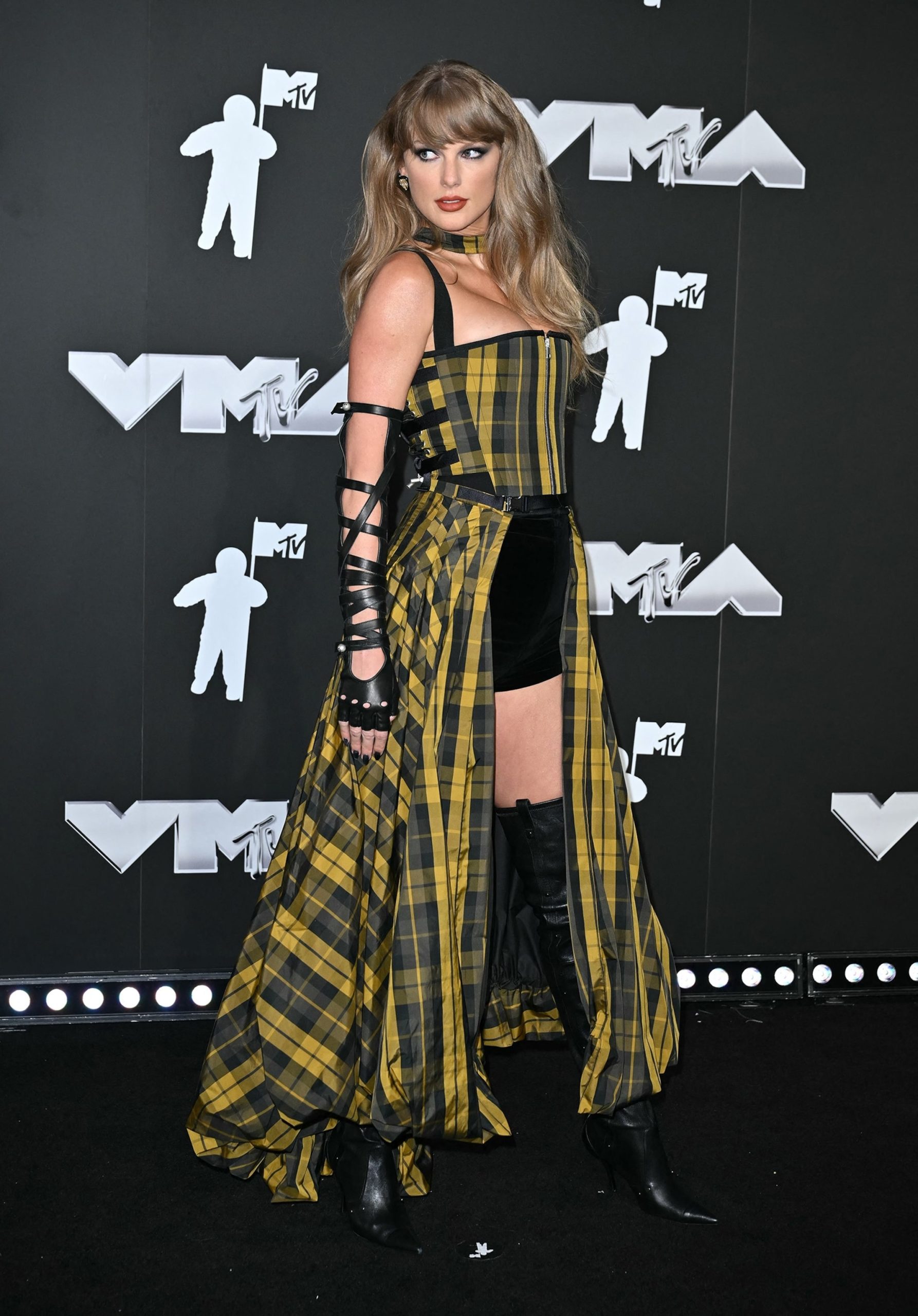 Taylor Swift Wears Edgy Plaid Dress at the 2024 MTV VMAs