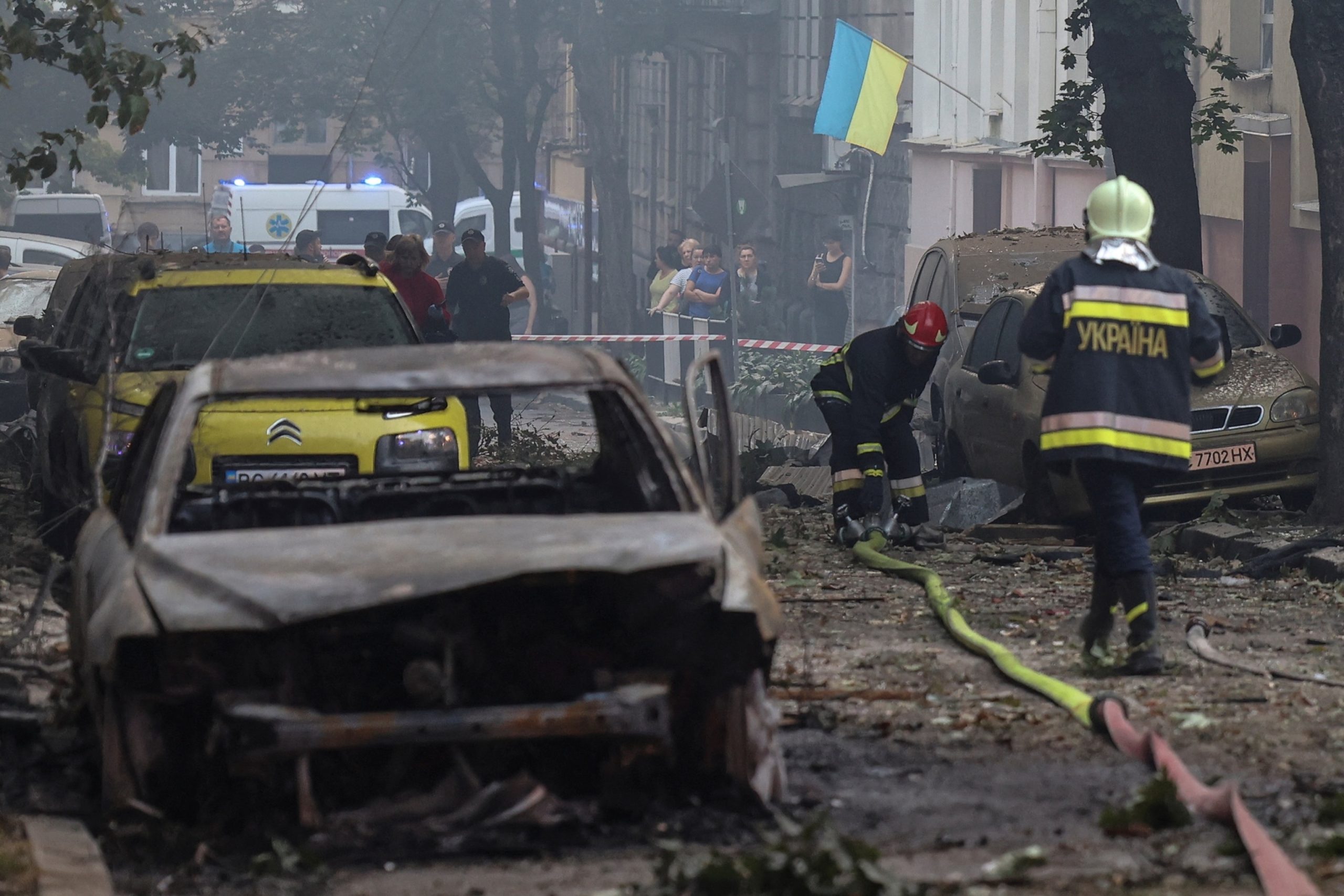 Zelenskyy reports deadly Russian strike on Lviv in western Ukraine