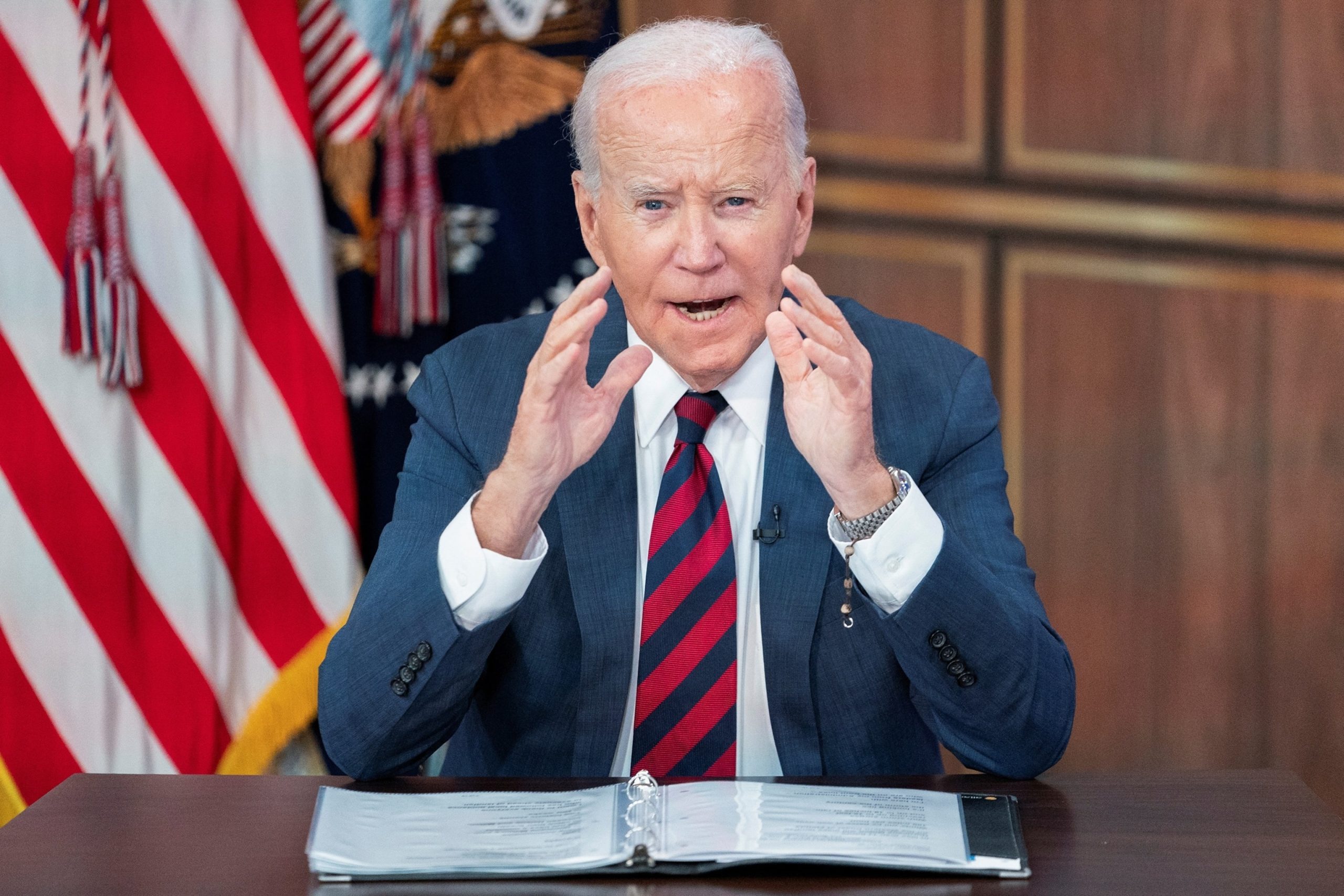 Biden criticizes Trump for spreading misinformation about federal hurricane response