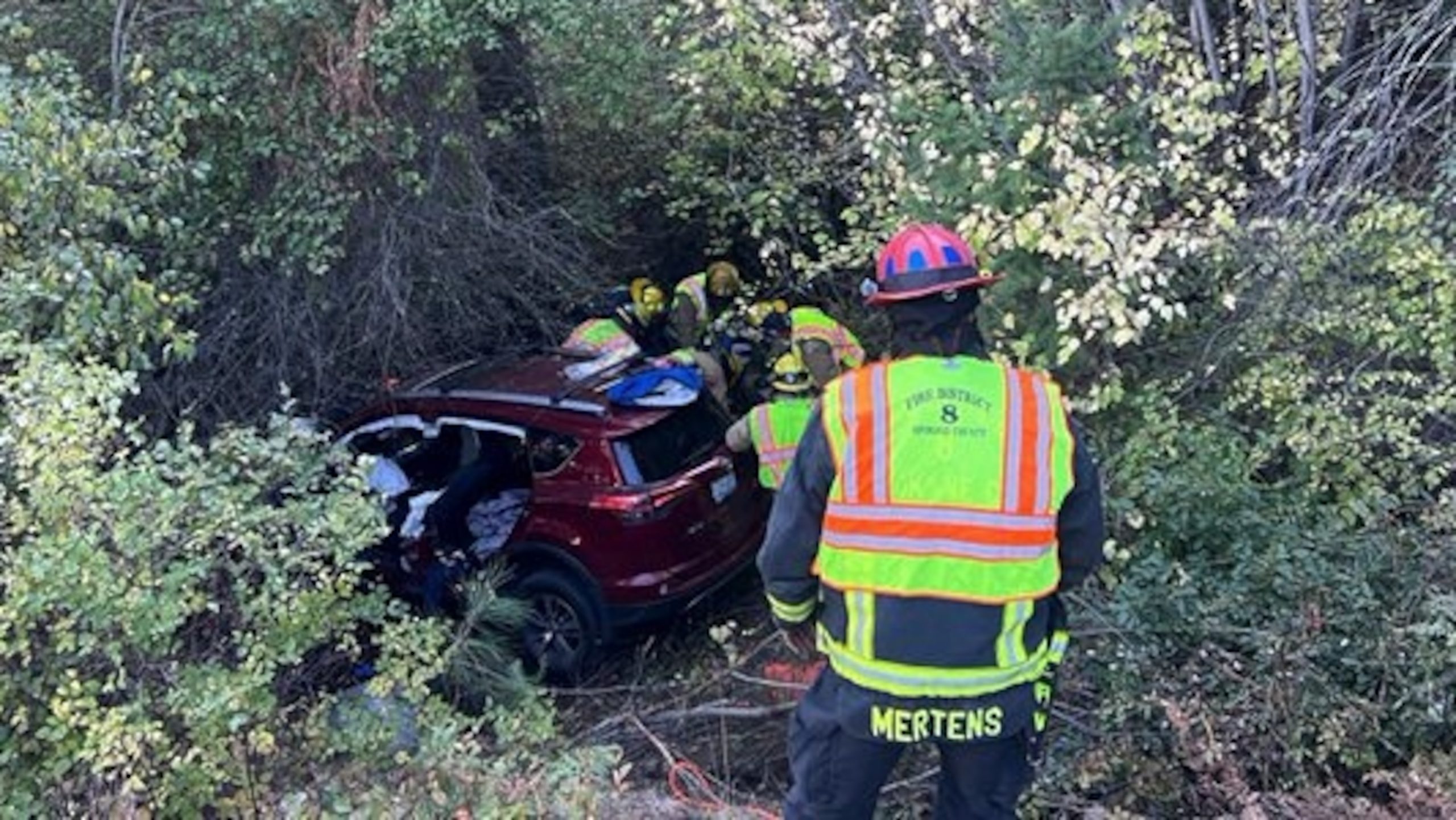 Rescue operation saves Uber driver who fell into ravine in Washington